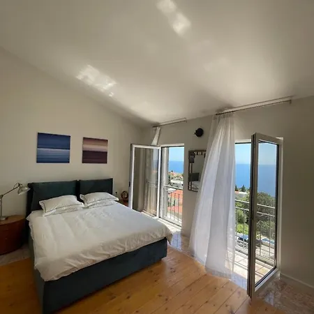 Portico Villa *